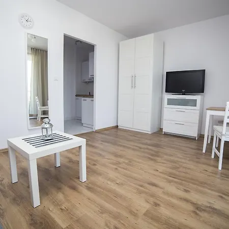 Apartment Rentaflat Lilac Apartaments *