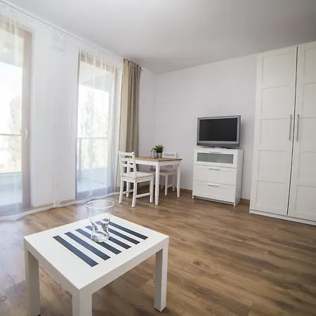 Apartment Rentaflat Lilac Apartaments *
