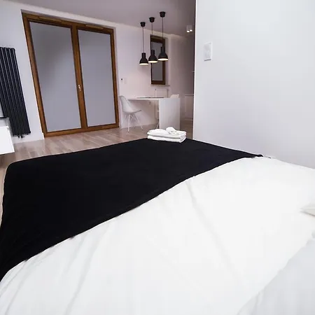 Rentaflat Lilac Apartaments Warsaw
